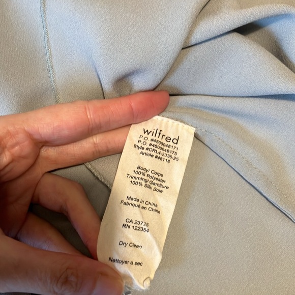 Aritzia Wilfred Sevres Seafoam Blouse - Picture 4 of 11
